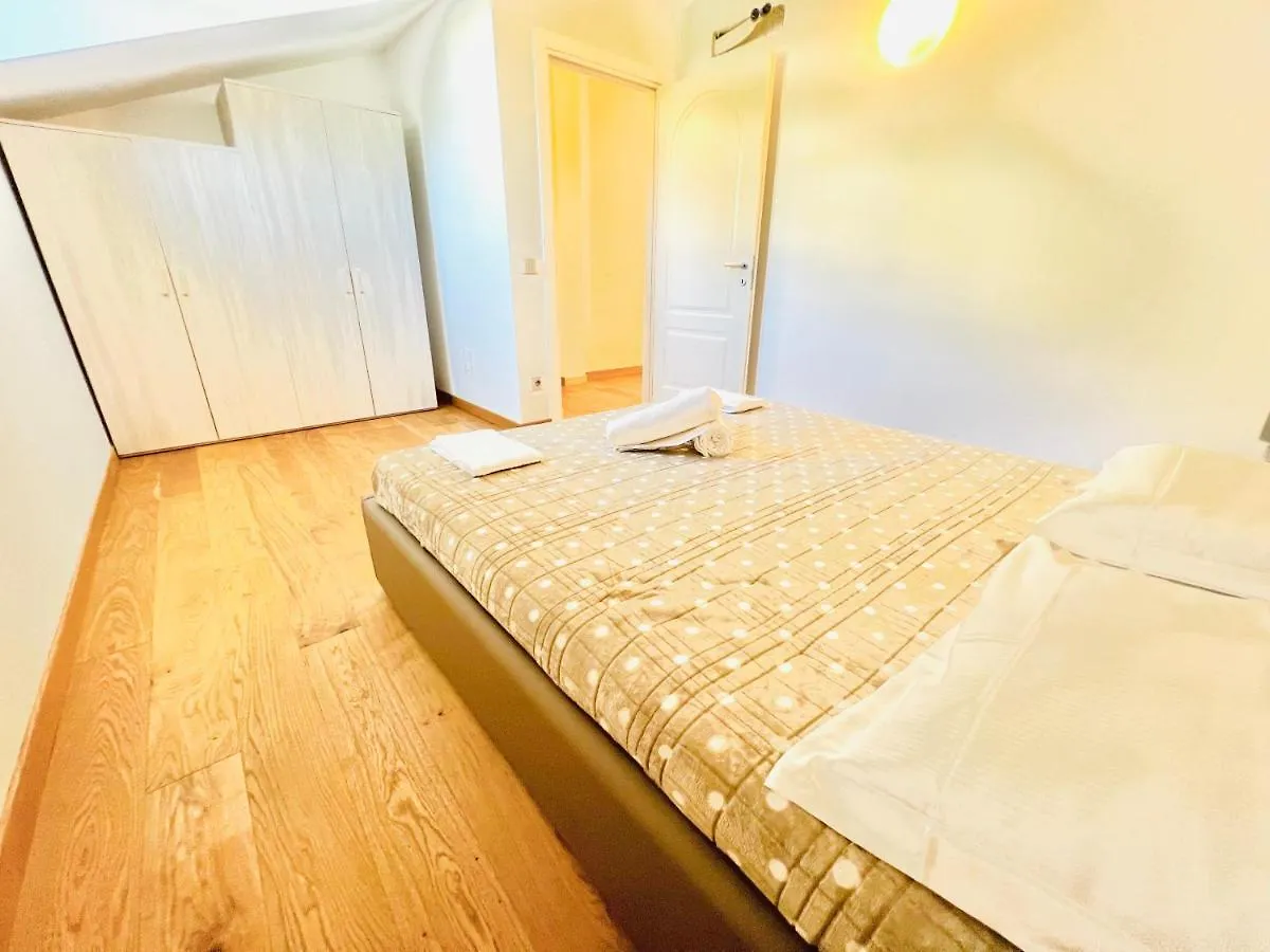 Suite Luxury La Brezza 1 - Sanremo Fronte Mare Appartamento