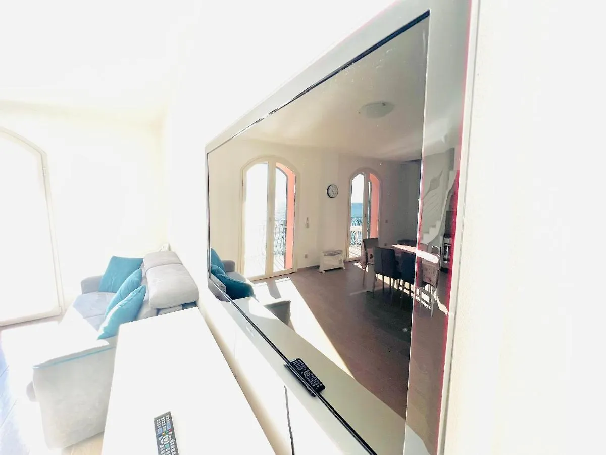 Suite Luxury La Brezza 1 - Sanremo Fronte Mare 0*,  Italy