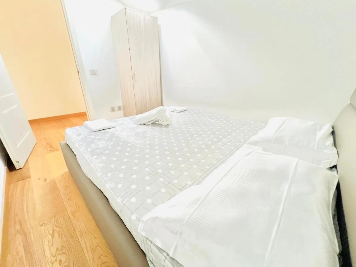 Apartment Suite Luxury La Brezza 1 - Sanremo Fronte Mare Italy